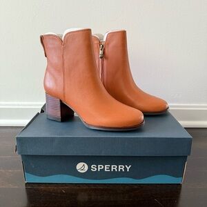 RARE Sperry Seaport Heel Water Resistant Leather Boot